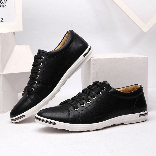 Casual shoes men 2019 new hot fashion pu leather male solid shoes comfortable lace-up flats men sneakers zapatos de hombre