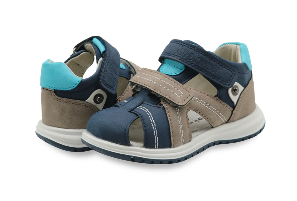 Apakowa Unisex Baby Boys Closed Toe Sandals Kids Soft Leather Walking Sandal Adjustable Shoes for Beach Travel Sports Activities
