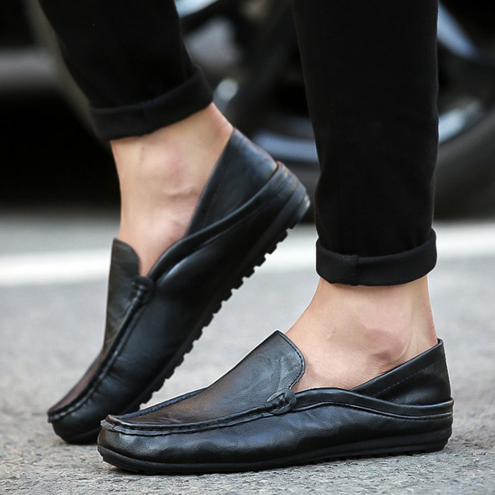 Leather Men Casual Shoes Luxury Brand Mens Loafers Moccasins Breathable Slip on Black Driving Shoes Plus Size tenis masculino