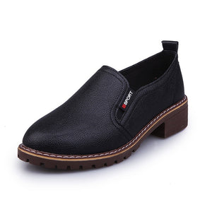 2020 Women Flat Shoes Round Toe Lace-Up Oxford Shoes Woman Soft Leather Brogue Women Shoes B908
