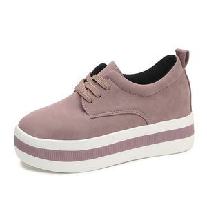 Women Oxfords Cut-Outs Lace Up Brogue Shoes Flat Platform England Ladies Non-slip Shoes Breathable Casual Female Low Footwear