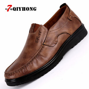 2018 New Comfortable Mens Casual Shoes Hot Sale Loafers Men Shoes Quality Leather Shoes Men Flats Moccasins Shoes Big Size 38-48