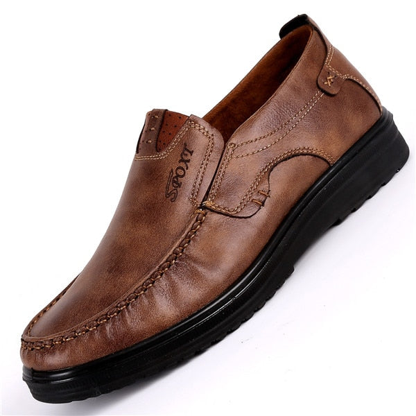2018 New Comfortable Mens Casual Shoes Hot Sale Loafers Men Shoes Quality Leather Shoes Men Flats Moccasins Shoes Big Size 38-48