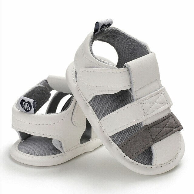 Cute Baby Boys Girls Sandalias Fashion Toddler Baby PU Leather Hollow Shoes Clogs Summer Newborn Baby Beach Sandals