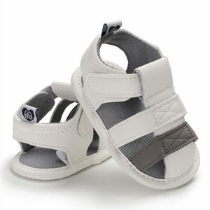 Cute Baby Boys Girls Sandalias Fashion Toddler Baby PU Leather Hollow Shoes Clogs Summer Newborn Baby Beach Sandals