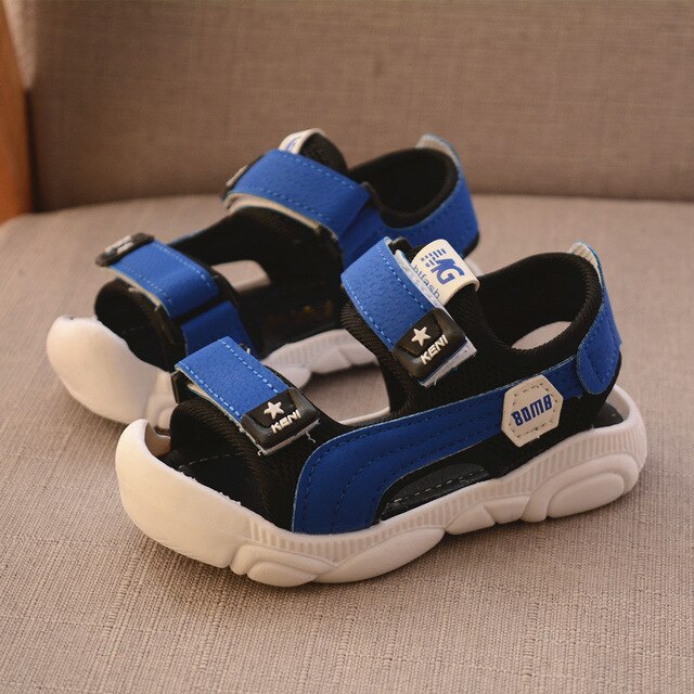 Summer new children barefoot sandals  boy soft bottom beach shoes anti-kick protection head toddler functional sandals