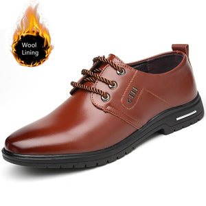 Spring Summer Elegant Mens Italian Leather Formal Shoes Breathable Luxury Brand Male Dress Footwear Brogue Oxford Shoes for Men