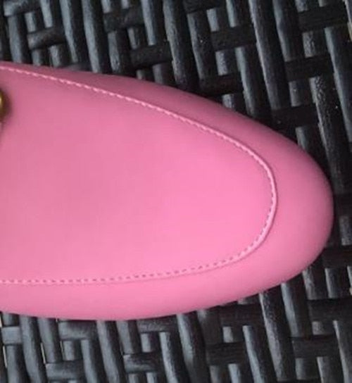 Luxury Designer Slippers Brand Slippers Women Genuine Leather Flat Mules Metal Chain Casual Shoes Outdoor Slippers