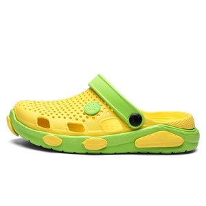 women Clogs Jelly Sandals Home Non-slip Summer Hole Shoes Female Flat slippers Plastic Female Girls Waterproof EVA Garden Shoes