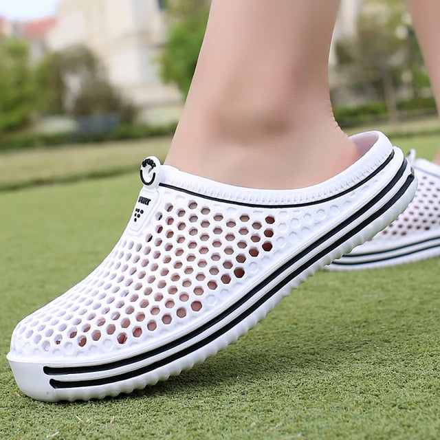 women Clogs Jelly Sandals Home Non-slip Summer Hole Shoes Female Flat slippers Plastic Female Girls Waterproof EVA Garden Shoes