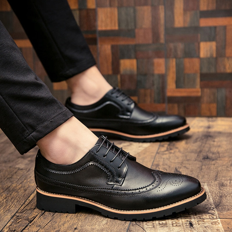 2020 Men Dress Shoes Leather Fashion Derby Shoes Classic Casual Business Wedding Footwear Lace-up British Style Male Formal Shoe