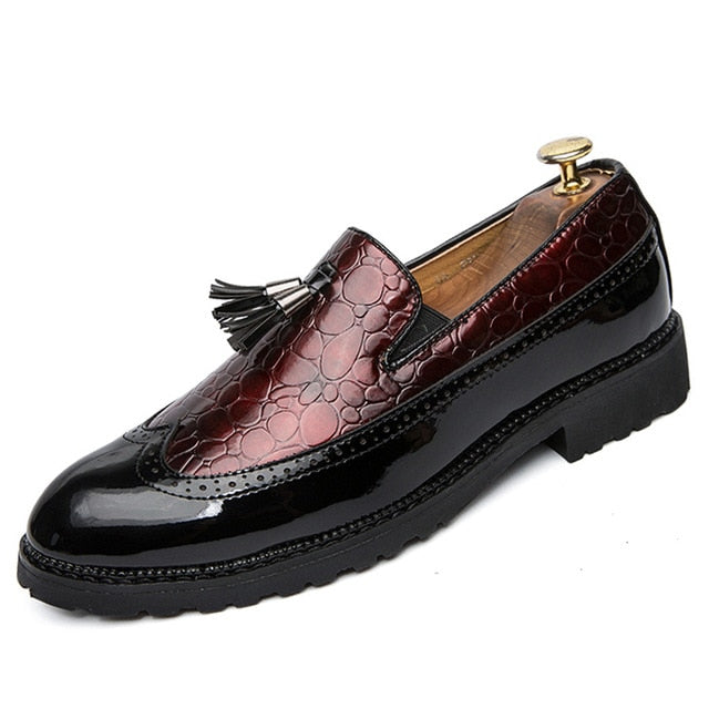 Men Dress Shoes Men Driving Shoes Business Wedding Shoes Male Slip On Formal Shoes Pointed Toe Moccasins Loafers Leather Oxfords