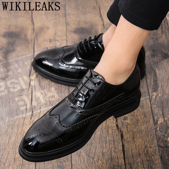 Brogue Shoes Men Classic Brown Dress Designer Men Crocodile Shoes Black Dress Coiffeur Italian Shoes Men Formal Ayakkabi Erkek