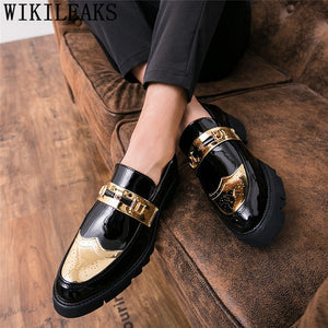 Brogue Shoes Men Formal Coiffeur Wedding Shoes Men Elegant Italian Brand Gold Party Shoes For Men Tassel Sepatu Slip On Pria