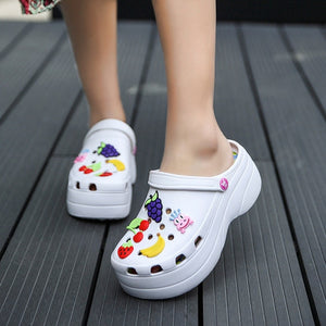 Summer Women Croc Clogs Platform Garden Sandals Cartoon Fruit Slippers Slip On For Girl Beach Shoes Fashion Slides Outdoor