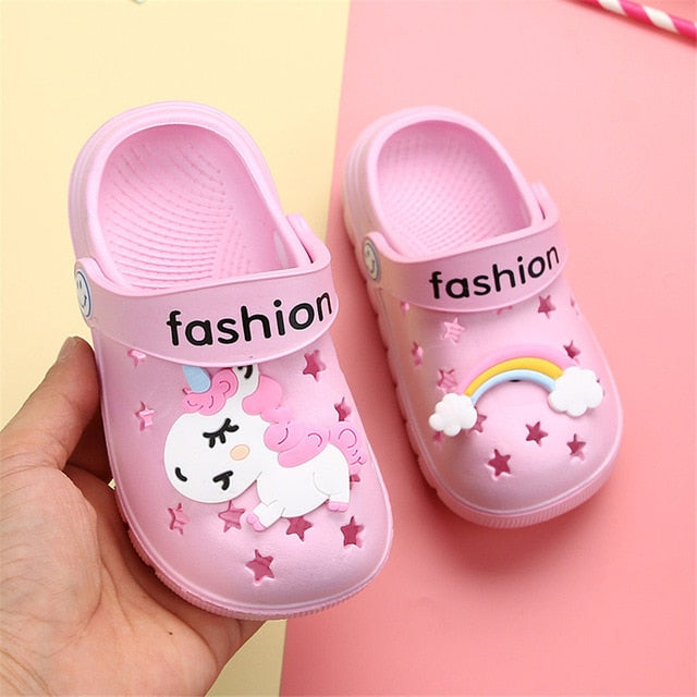 2020 Kids Slippers Cartoon Summer Beach Croc Shoes For Children Shark Outdoor Boys Garden Clogs Unicorn Non Slip Girls Sandals