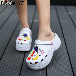 Summer Women Croc Clogs Platform Garden Sandals Cartoon Fruit Slippers Slip On For Girl Beach Shoes Fashion Slides Outdoor