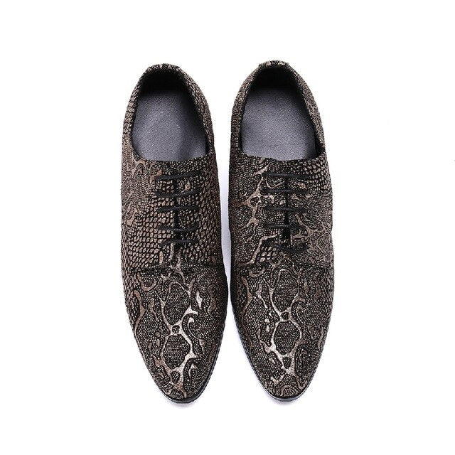 Men Genuine Leather Derby Shoes Office Business Wedding Lace up Pointed Toe Snake Skin Prints Square Heels Shoes Zapatos Hombre