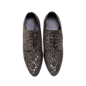 Men Genuine Leather Derby Shoes Office Business Wedding Lace up Pointed Toe Snake Skin Prints Square Heels Shoes Zapatos Hombre