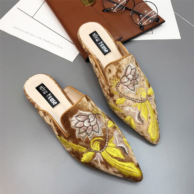 Gold velvet mules shoes women embroidery flower slippers pointed toe flock flat moccasins embroider floral loafers flats HX-48