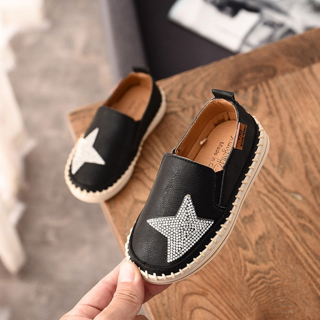 2020 New Kids Girls Fashionable Board Shoes Children's Pu Leather Loafers Toddler Girls Flats Shoes Soft Moccasins Princess