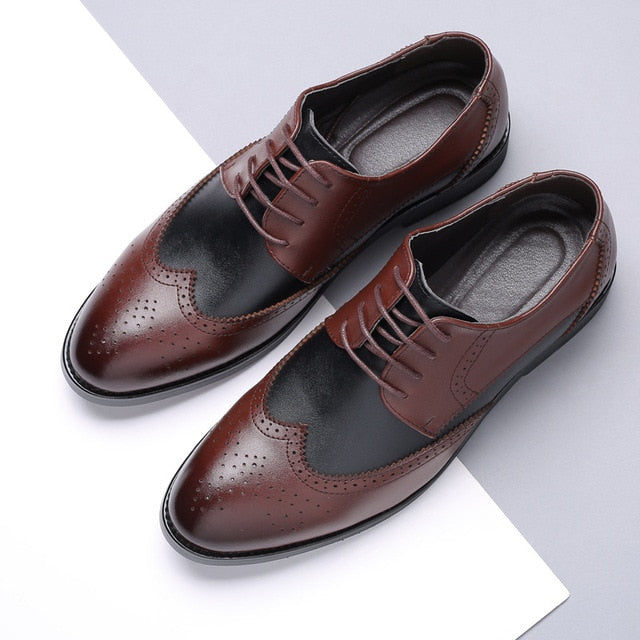 2019 British Style Men's Trend Pointed Toe Brogues Shoes Men Wedding Leather Dress Shoes Black With White Formal Shoes Men